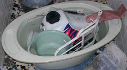XRinbabybath.JPG