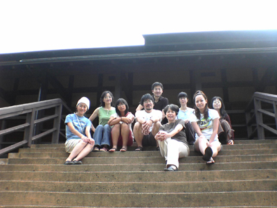 2504roomsh01.jpg