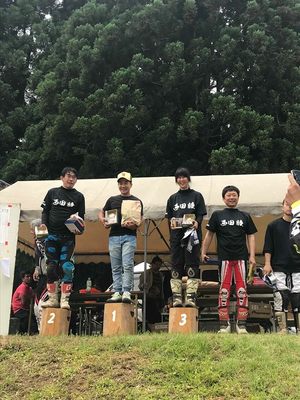 34859477_1746565135410578_3197129820706177024_n.jpg